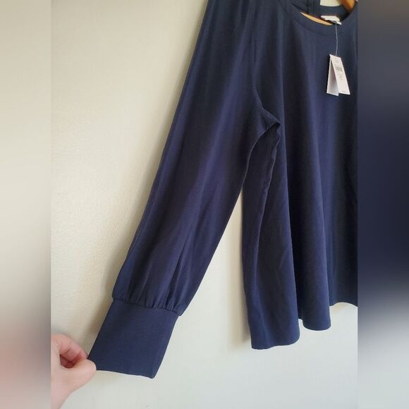 J. Jill Navy Blue Blouse With Long Sleeves And Shell Buttons Size Medium Petite - Picture 3 of 10